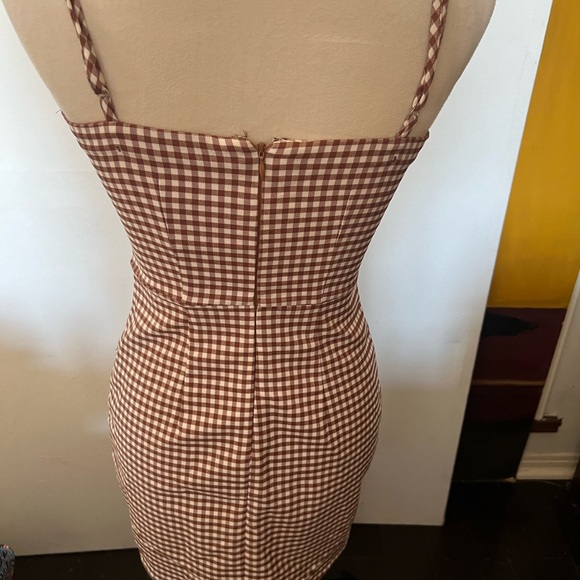 Urban Outfitters Gingham minidress. Brown/white checked. P/S. Great condition. - Picture 2 of 8